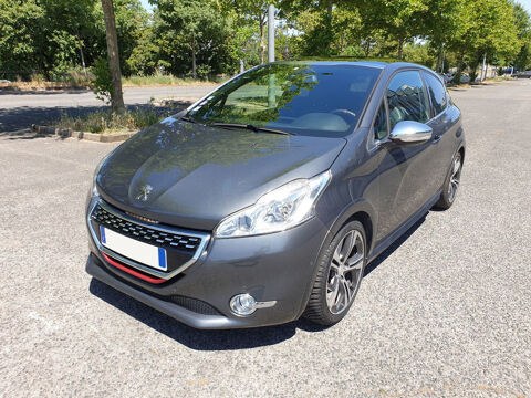 Peugeot 208 1.6 THP 200ch GTi