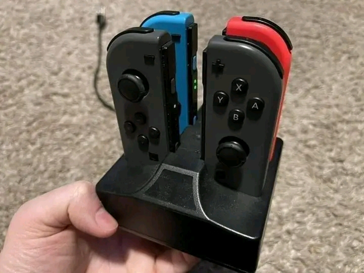 Nintendo Switch Prix 150e - Miniature 3