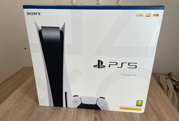 Sony Playstation 5 nouveau - Miniature 2