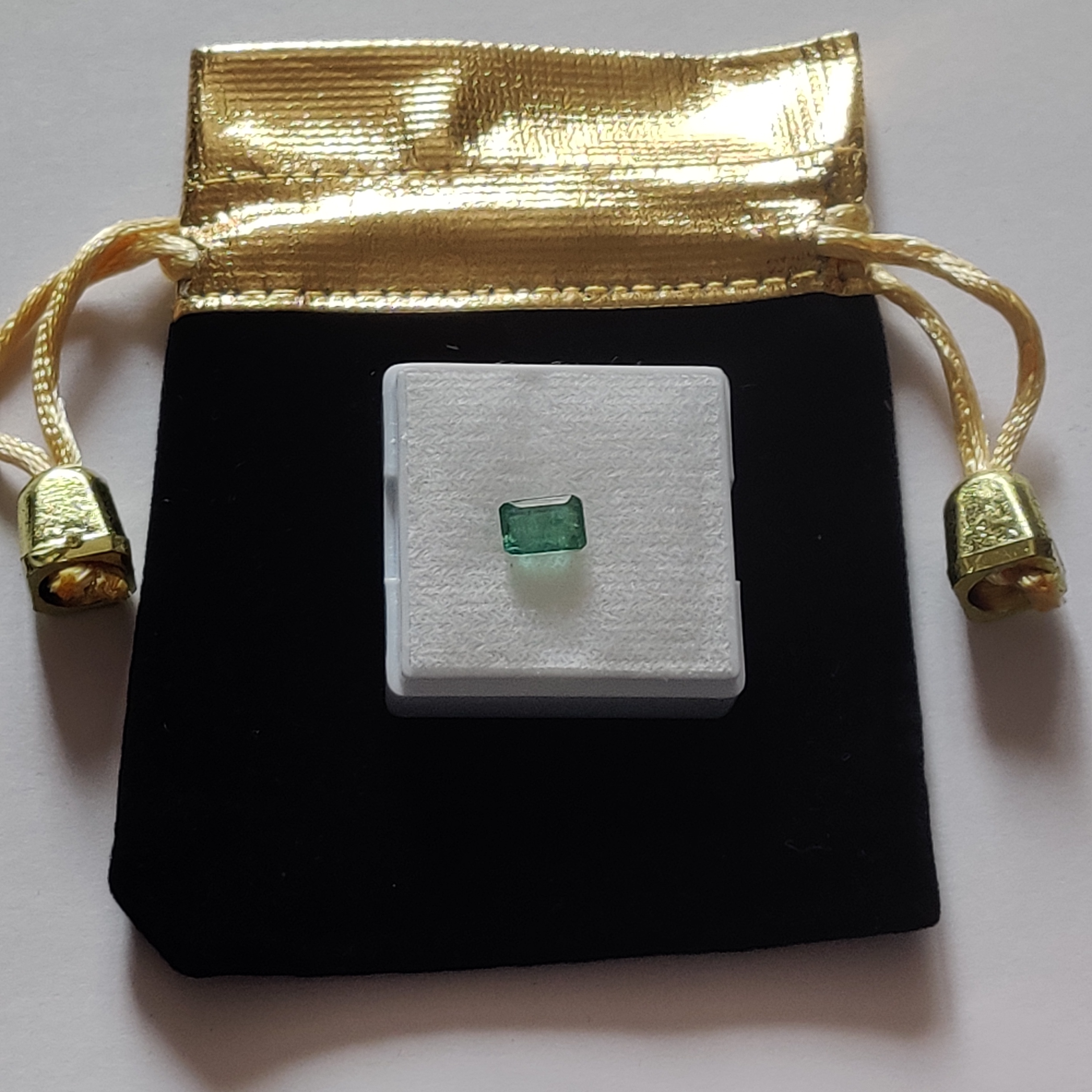 1.10 ct belle emeraude naturelle - Miniature 4