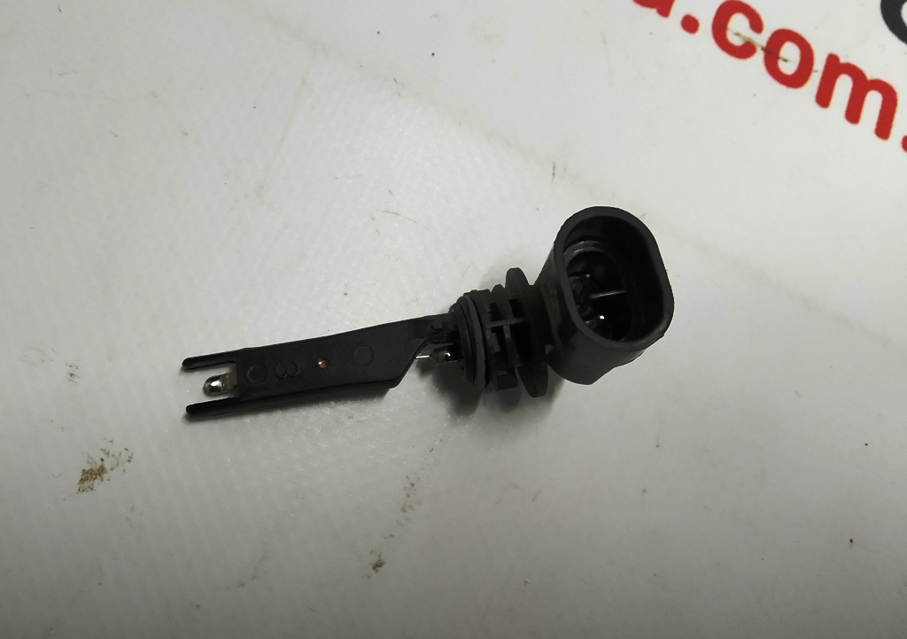 Capteur de niveau de liquide de refroidissement du vase d'expansion du liquide de refroidissement Te