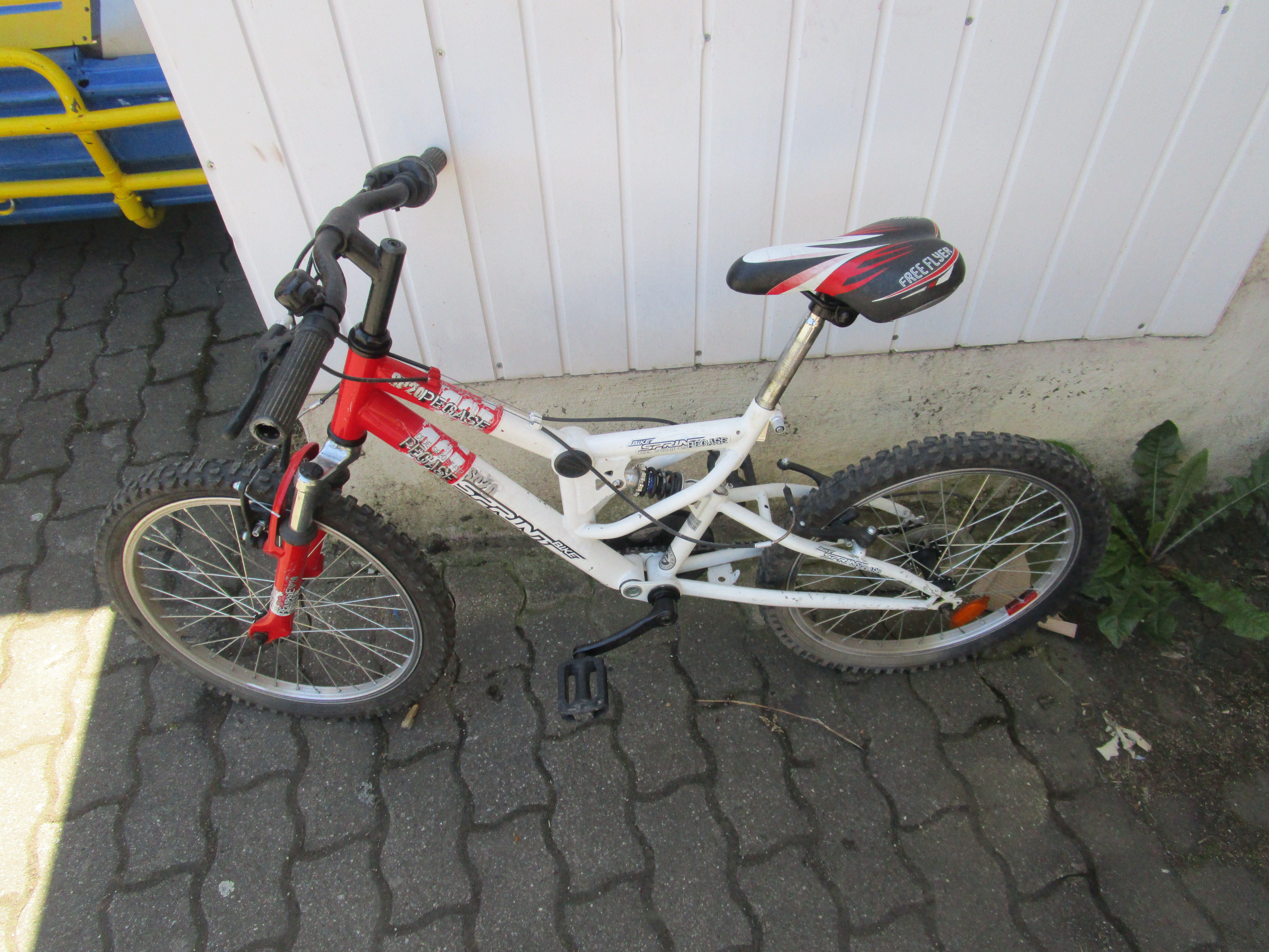 Vélo enfants - Miniature 2