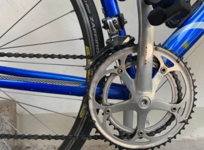 Vélo de course en vente couleur bleu