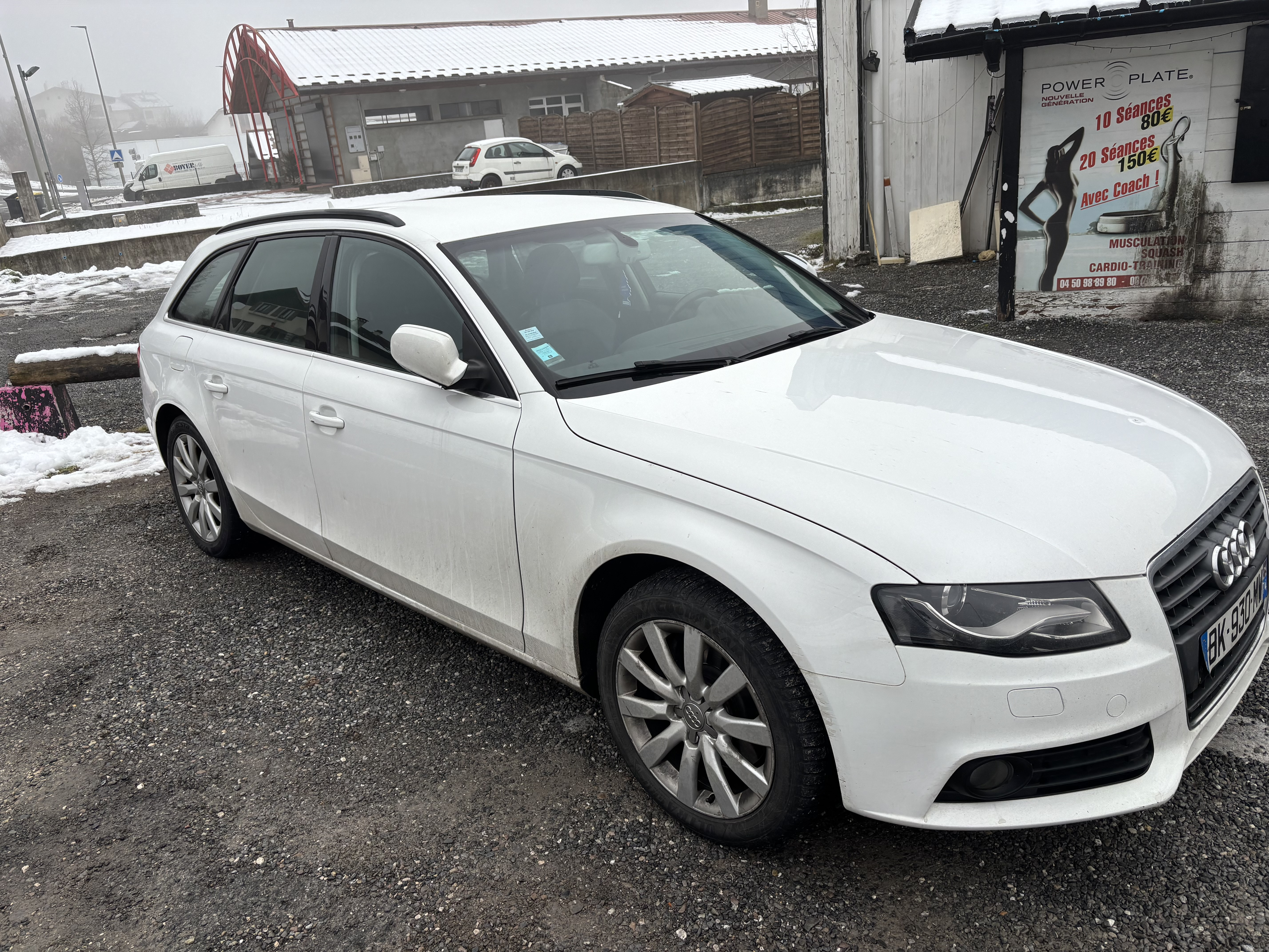 Audi A4 2.7L V6 190ch - Miniature 3