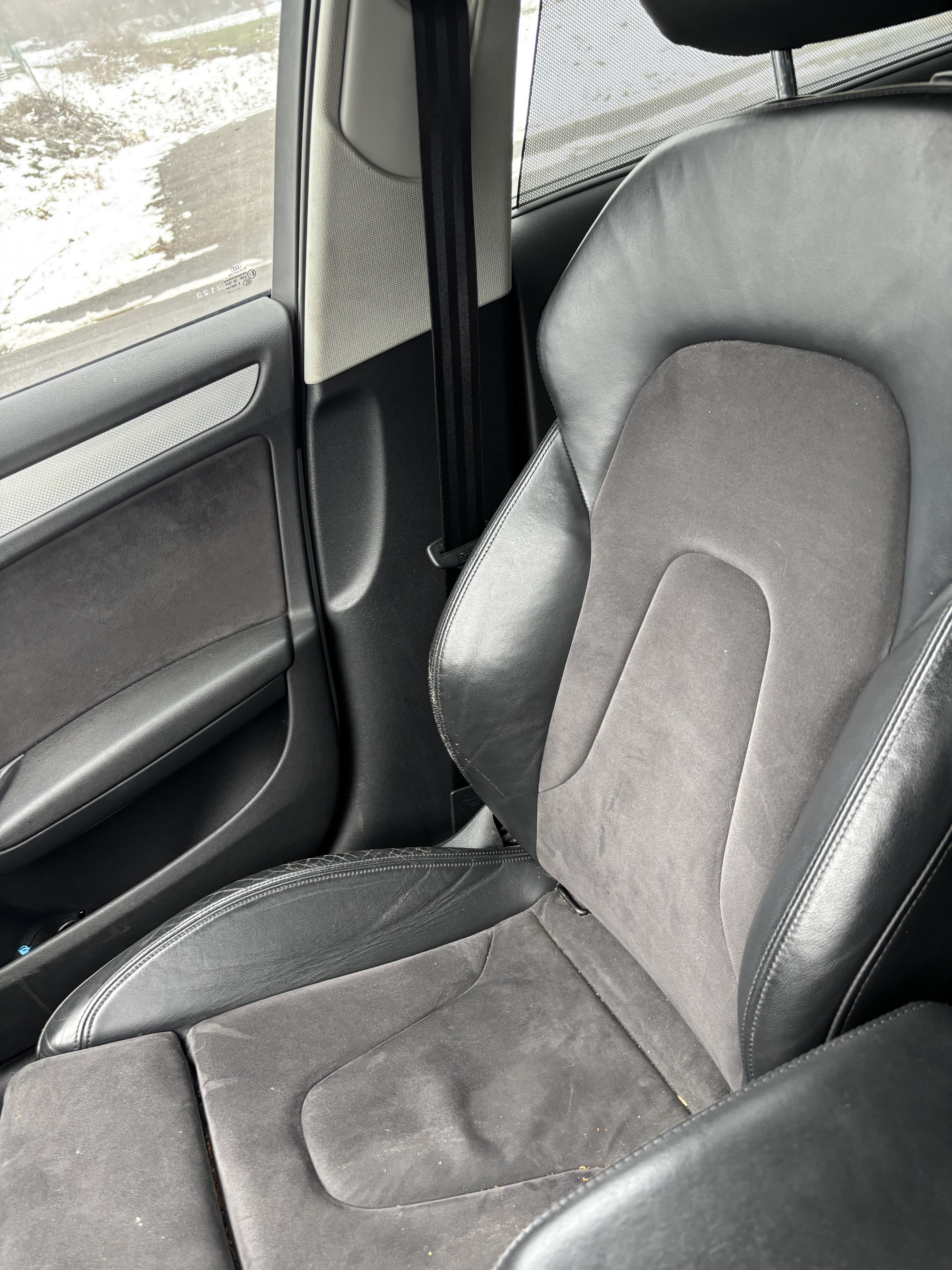 Audi A4 2.7L V6 190ch