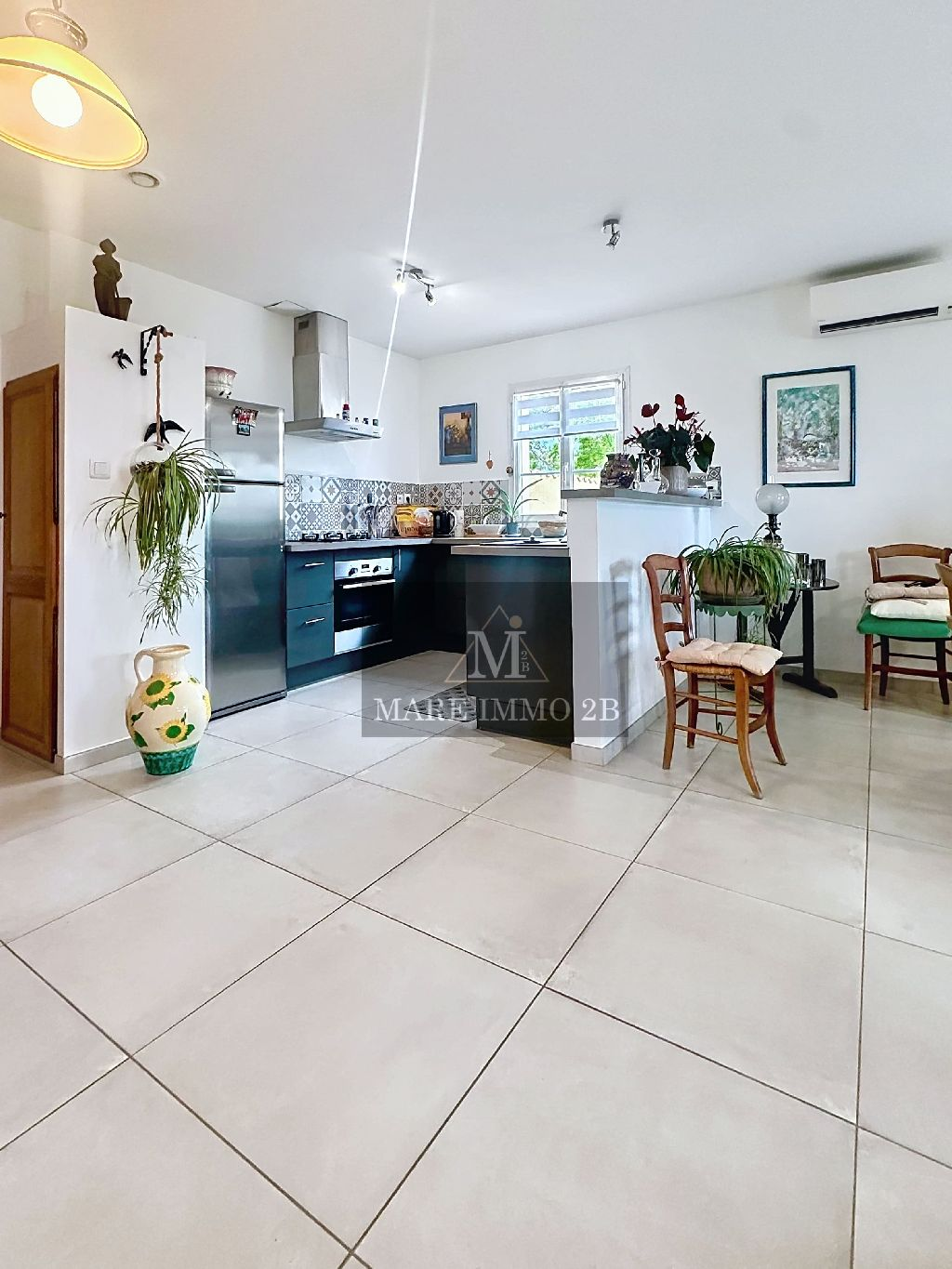 En Exclusivité :Superbe Maison avec Piscine et Dépendance - Miniature 16