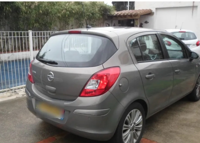 Voiture automatique
Perpignan • 2012 • 54000 km • Essence
8 500 € - Miniature 3
