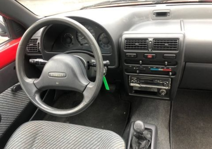 Toyota Yaris - Starlet 1.0 54ch-3P- 1ere main_1 - Rouge Verni