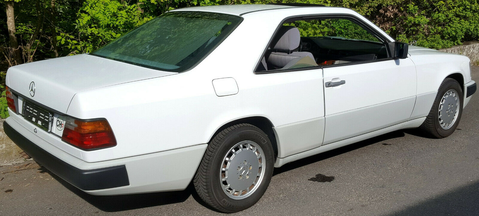 Mercedes 300 CE - 1989 fresh