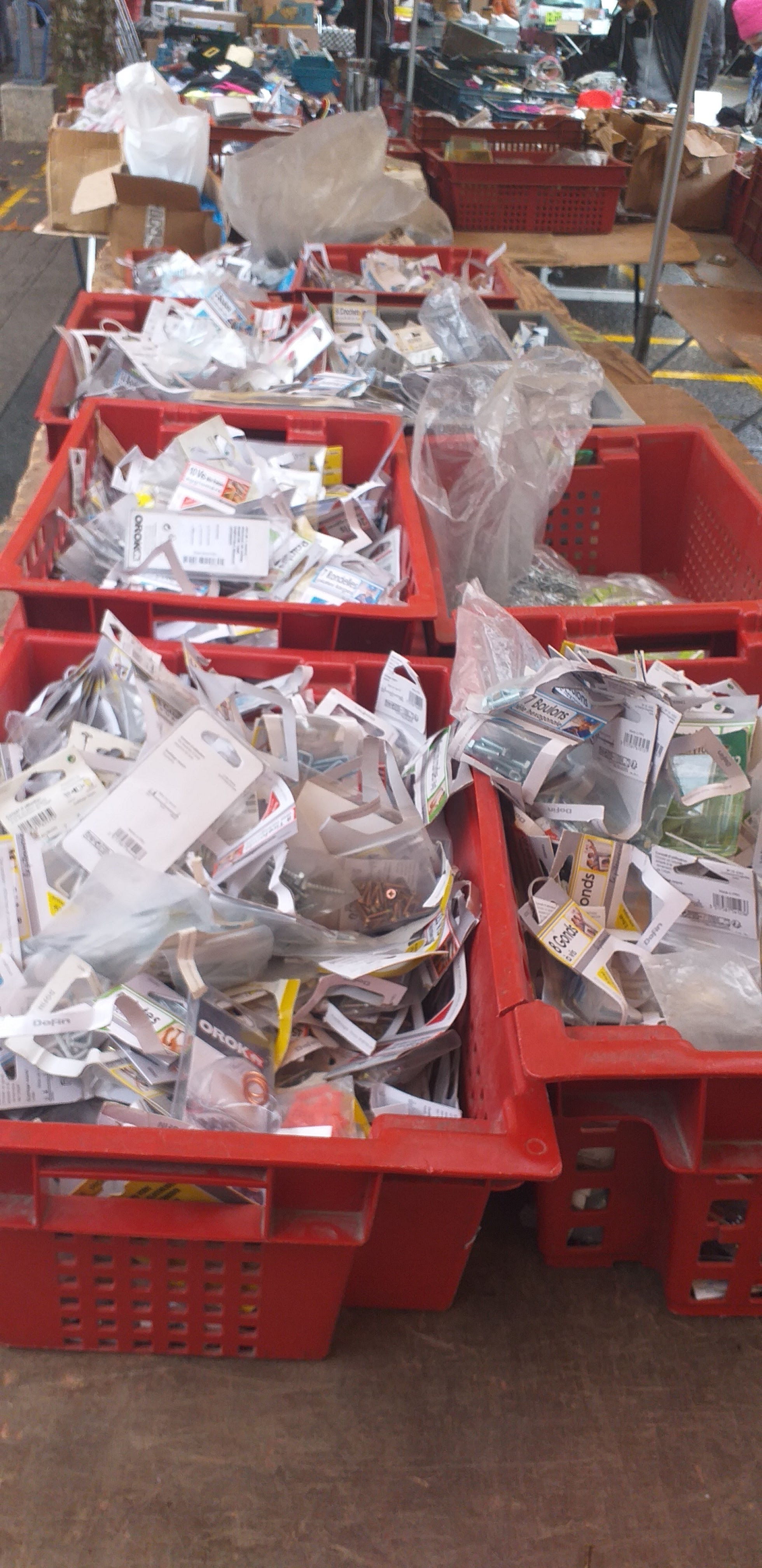 VENDER  du BRICOLAGES
