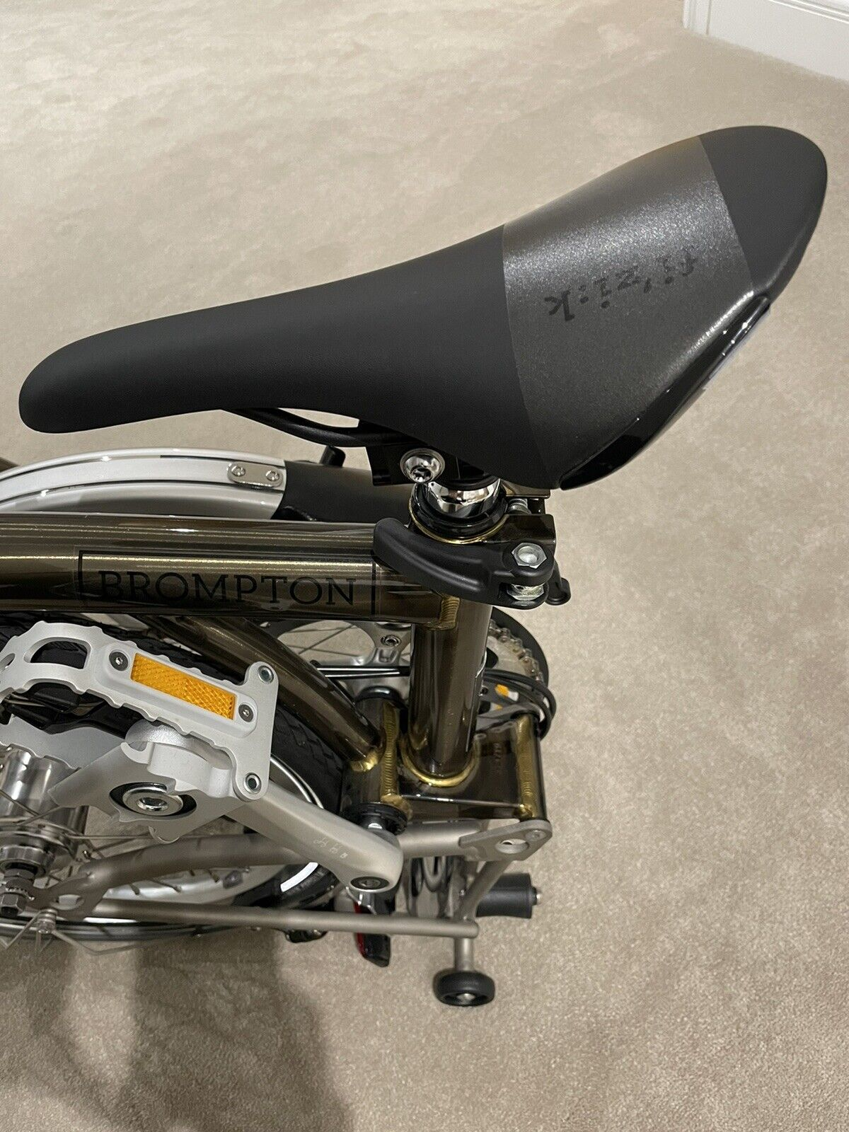 Vélo pliant neuf Brompton titane laque brute M3L-X