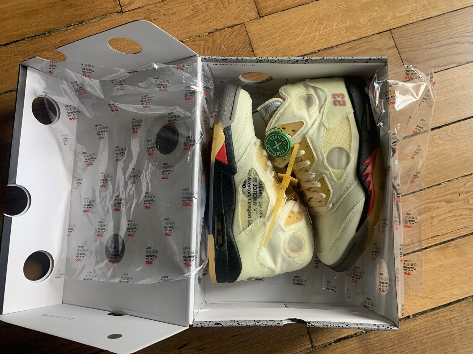 Air Jordan 5 rétro off white