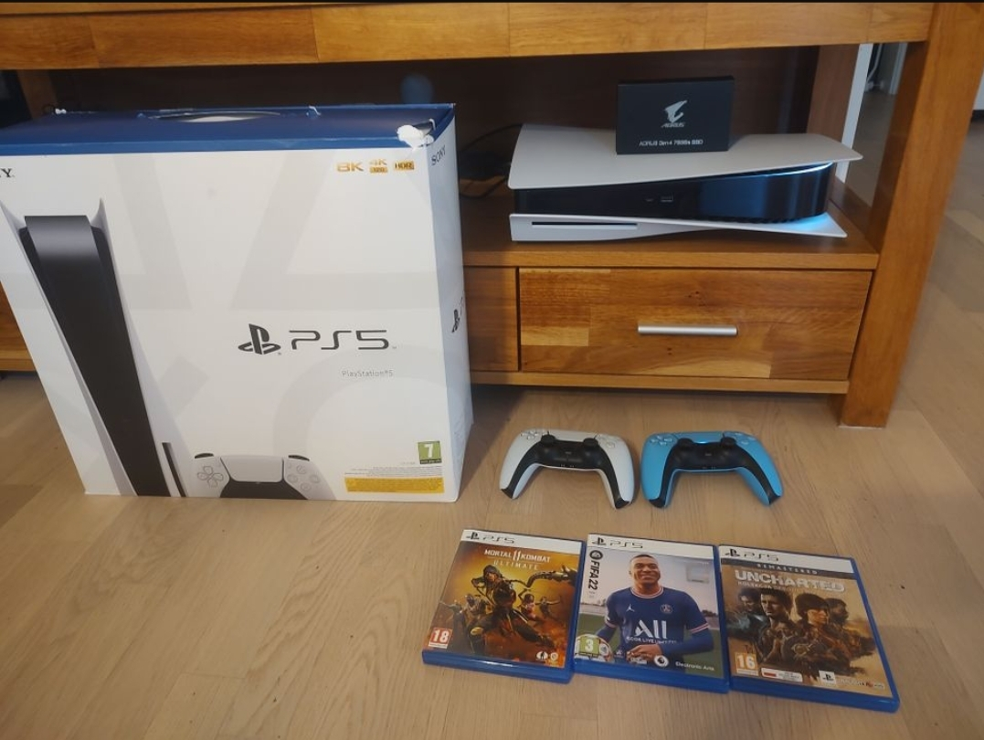 PlayStation5 - Miniature 2
