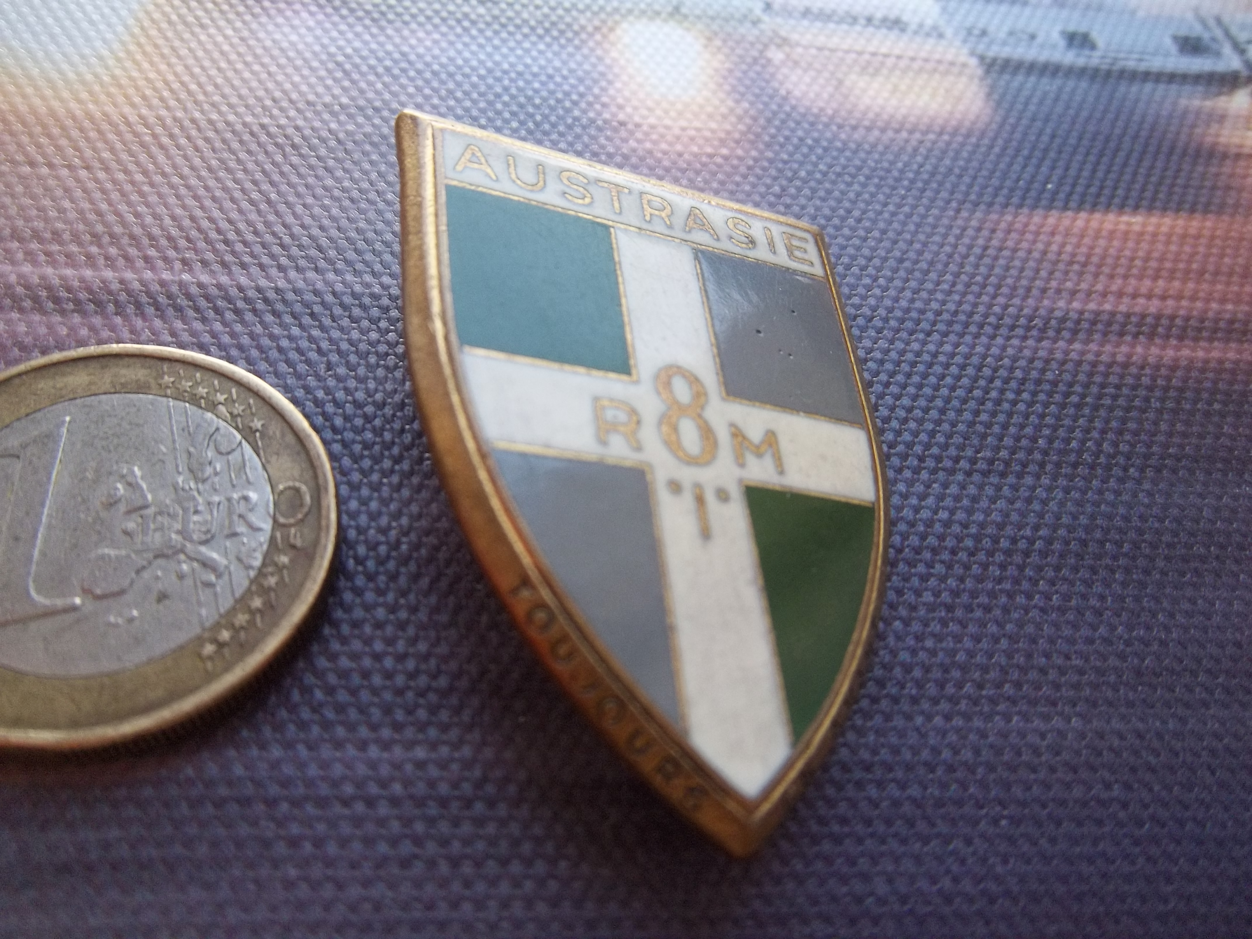 Insigne du 8e Régiment d'Infanterie Motorisée Algérie 1955-1962 - Miniature 2