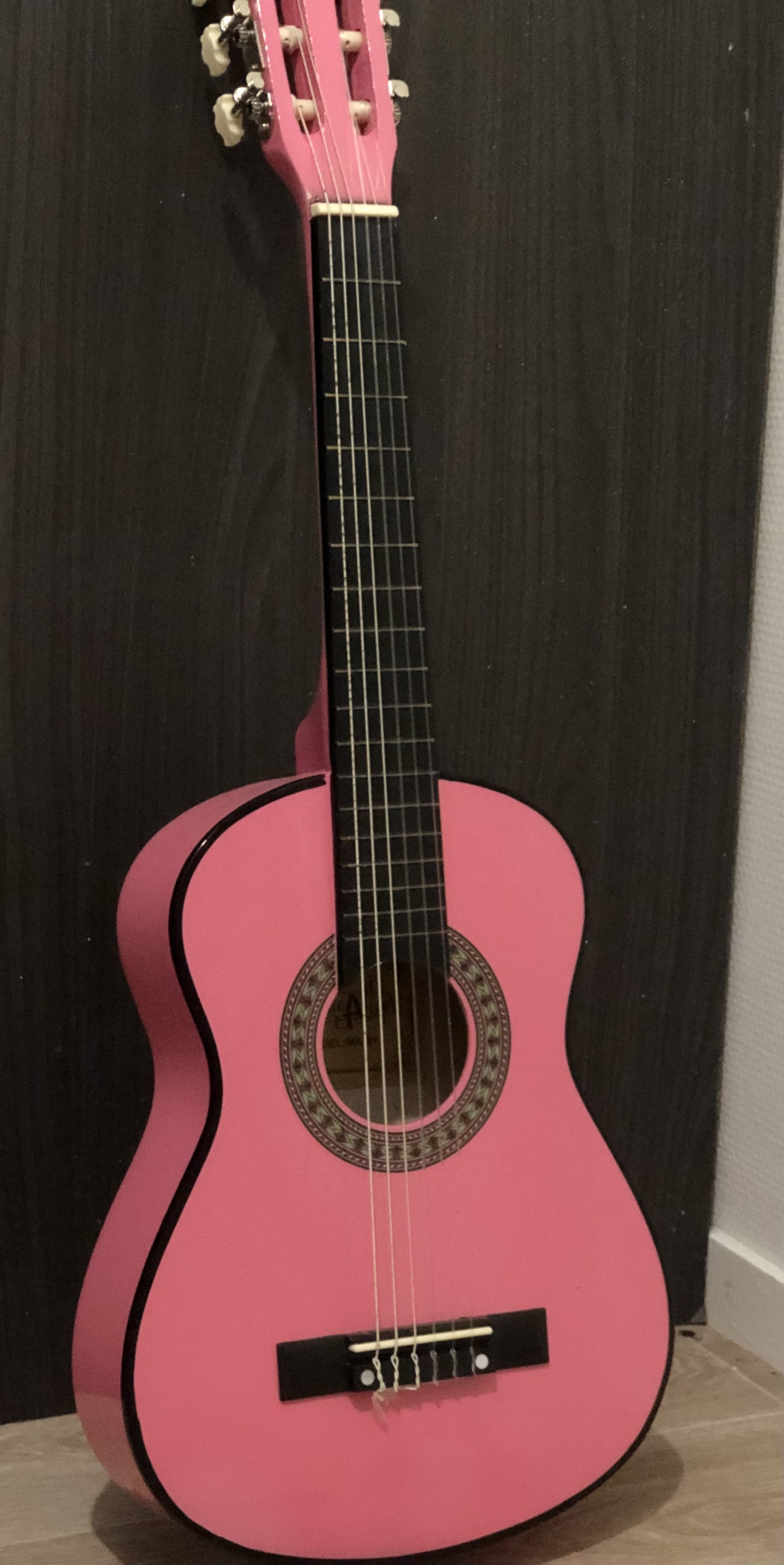 Petite guitare enfant