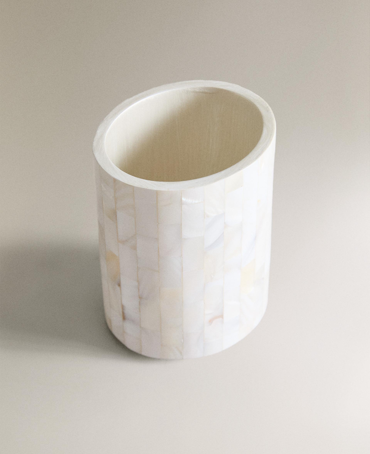 MOTHER-OF-PEARL TOOTHBRUSH HOLDER