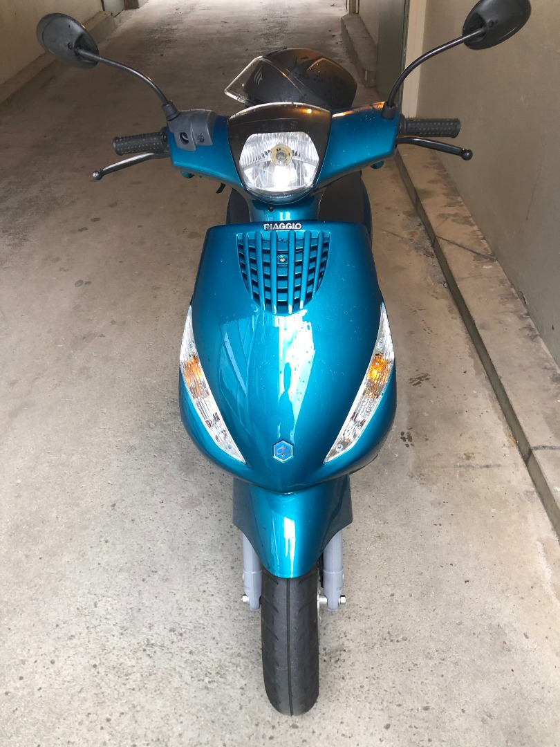 Scooter Piaggio Zip
