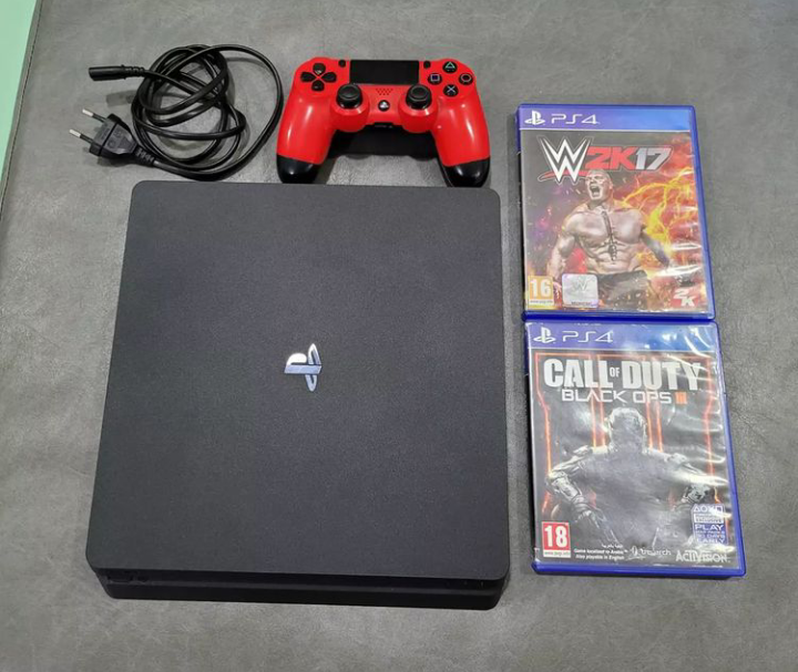 Sony Playstation 4 pro Slim