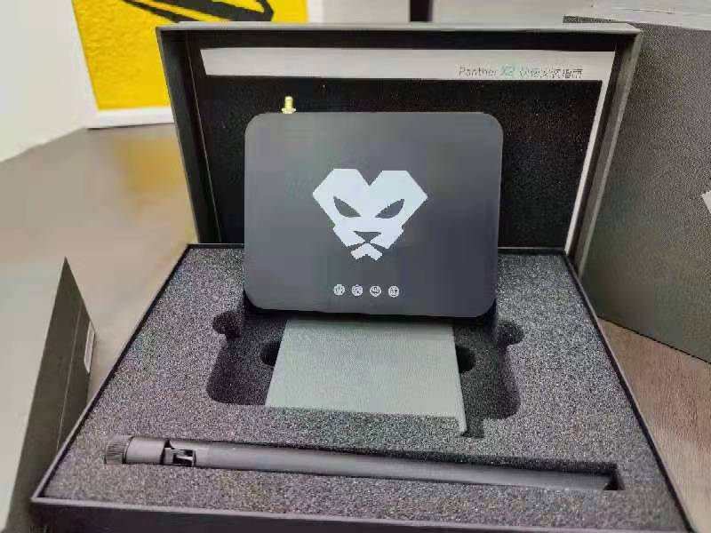 Panther x2 Bobcat 300 Miner US915 EU868 CN470 Helium Hotspot $HNT - Photo 1