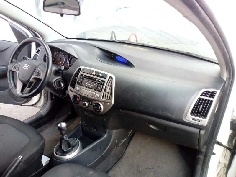 Hyundai i20 - Miniature 7
