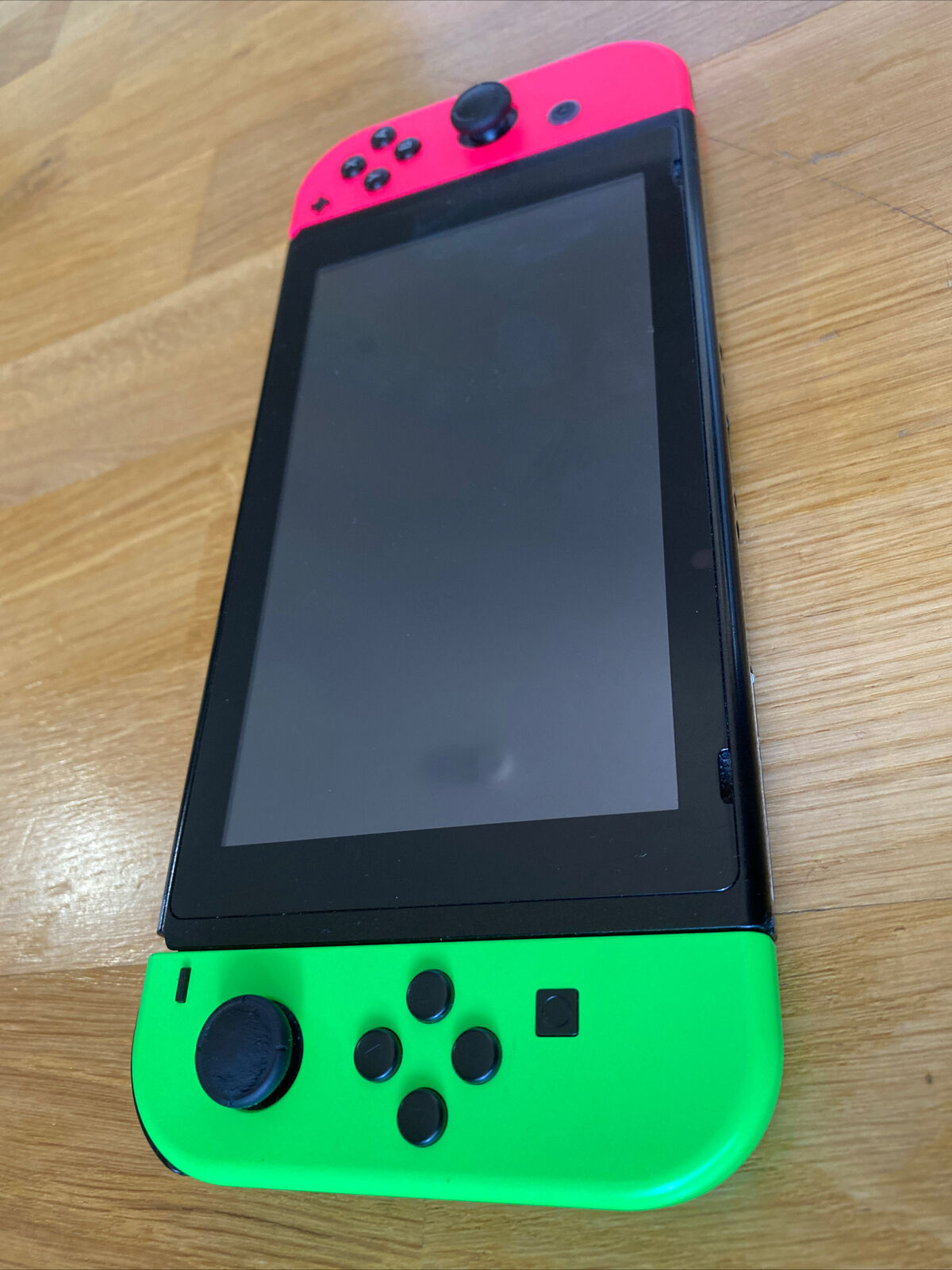 Console Nintendo Switch avec Joy-Con-Neon-Grün/Neon-Pink avec 1 Spiel Super Smash - Miniature 2