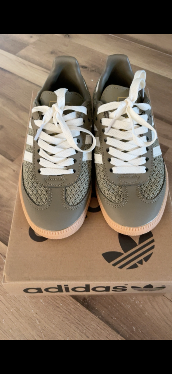 Adidas Samba - Chaussures de Sport Iconiques
