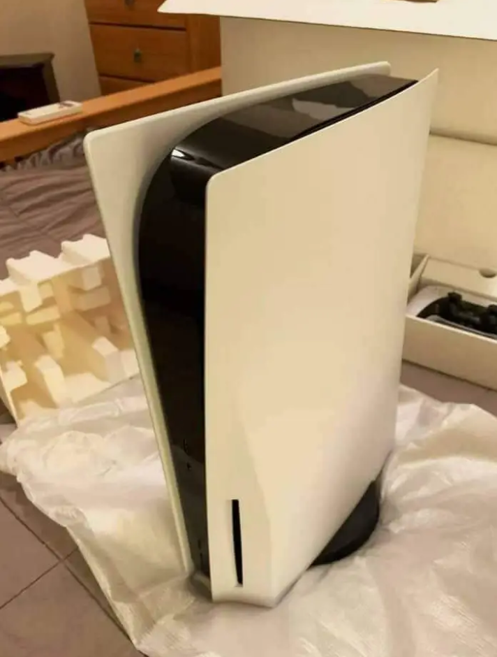 PlayStation5 - Miniature 2