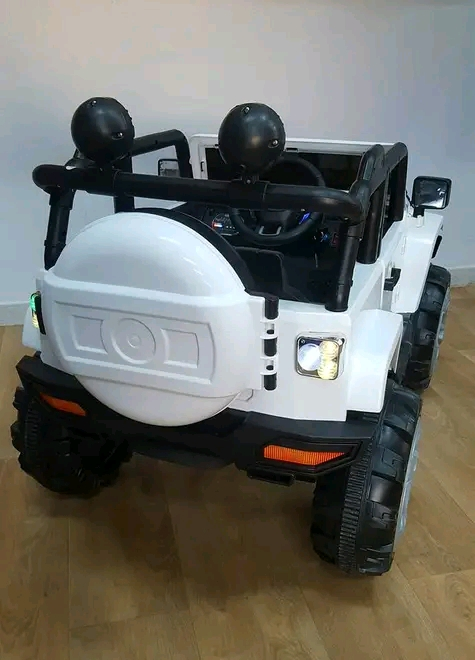 Voiture électrique pour enfants
