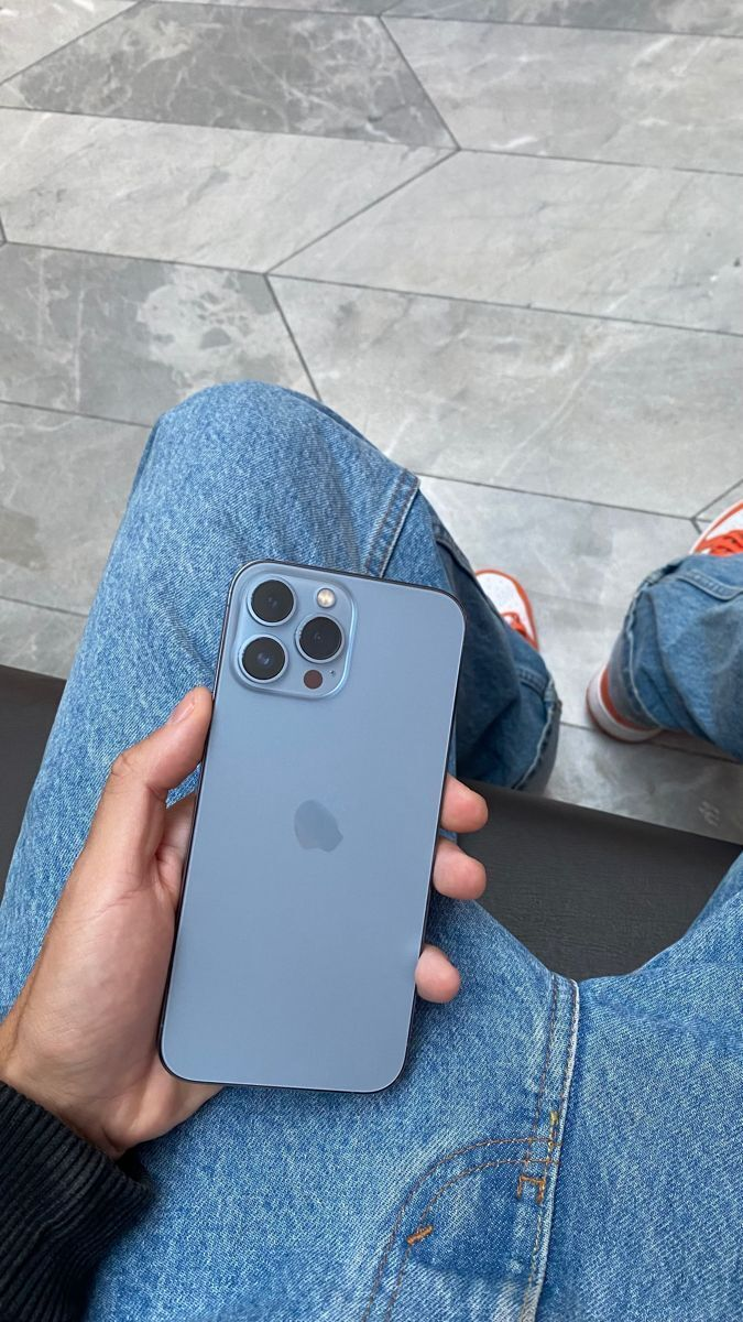 Apple iPhone