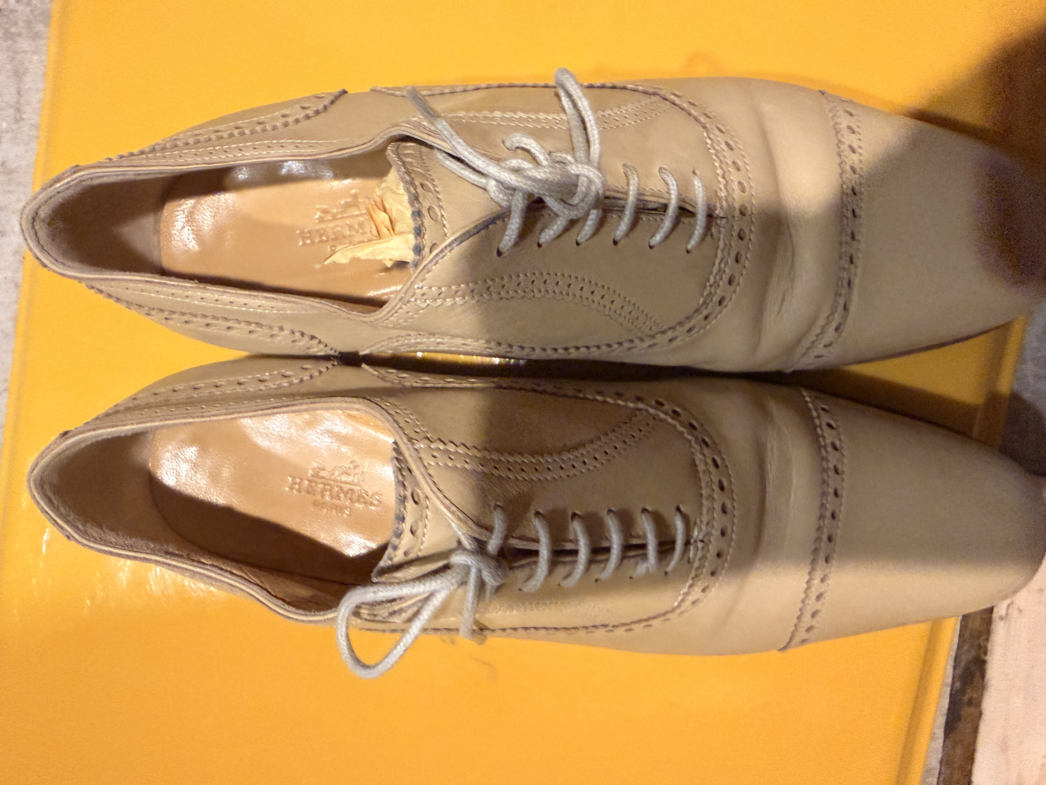 Chaussures femme en cuir Hermes
