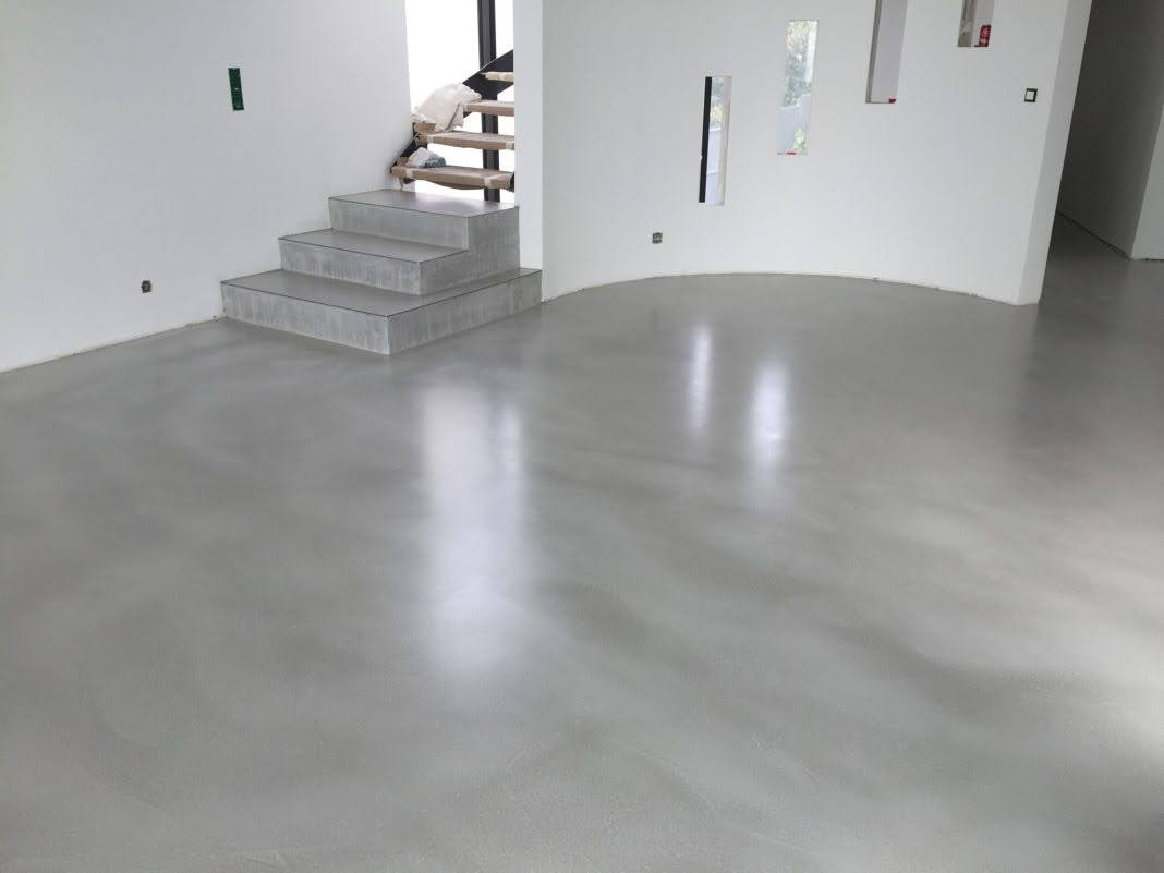 Poseur de béton ciré professionnel