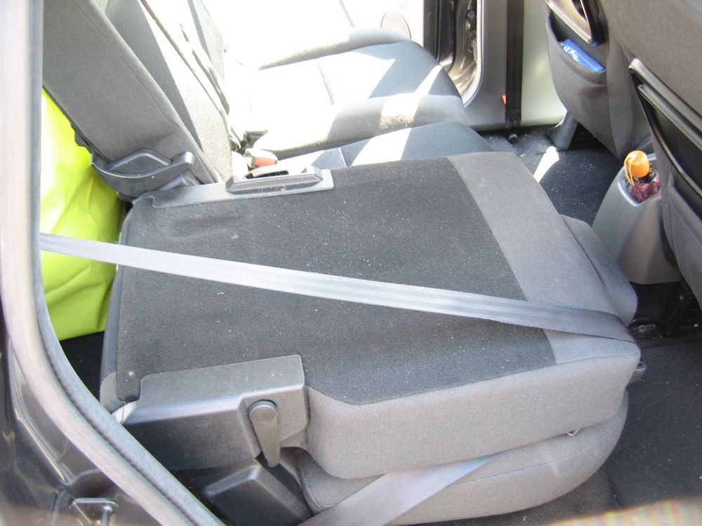 FORD C - Max 2.0 i