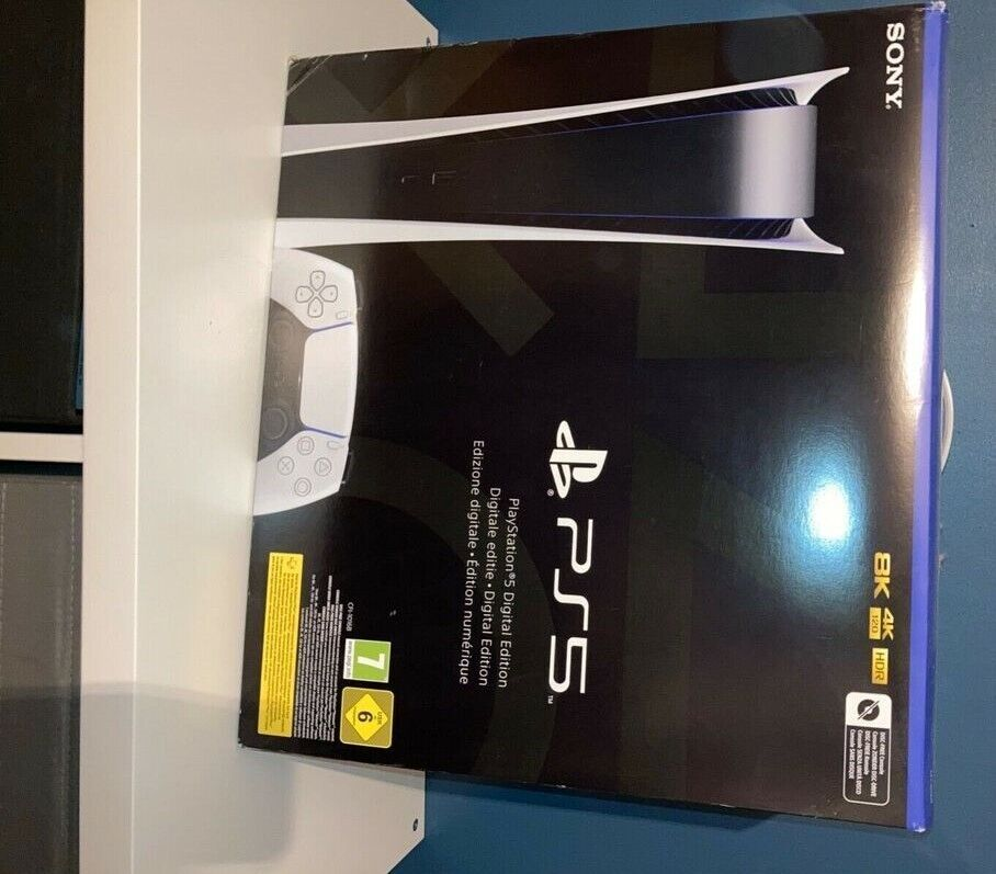 PlayStation 5 - Miniature 2
