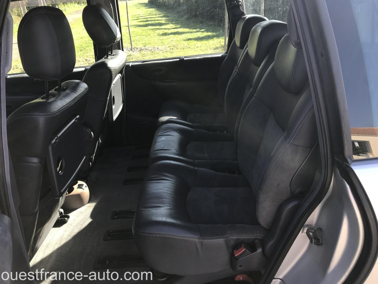 Renault Espace 4 Expression 2.2 dCi - Miniature 3