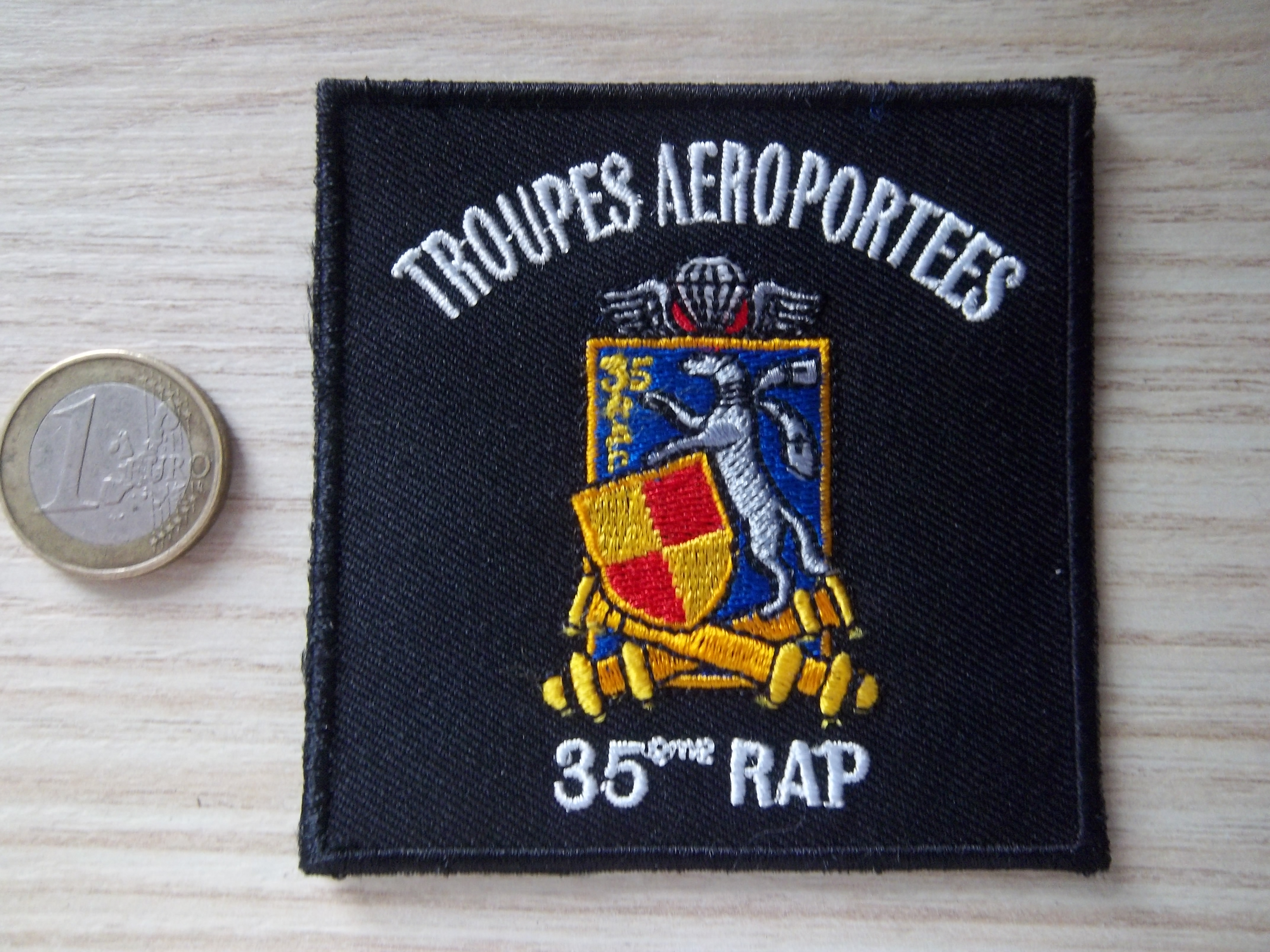 Écusson Collection Militaire 35ème Régiment d'Artillerie Parachutiste