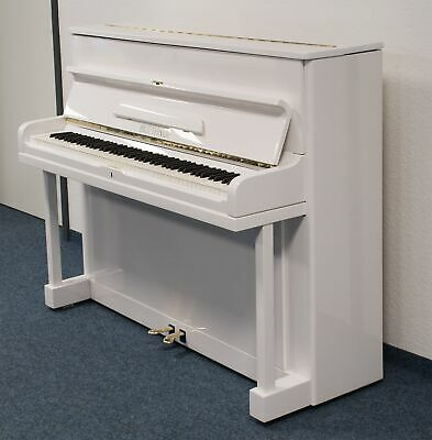 Piano Blüthner, blanc brillant,