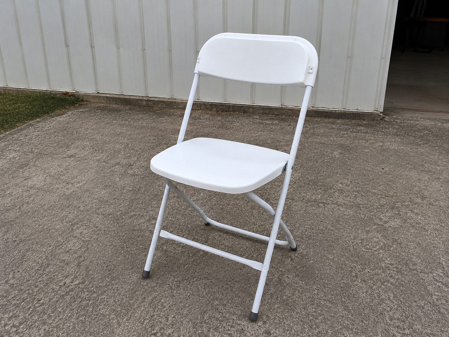 Location de chaises pliantes pour événements, réunions et fêtes