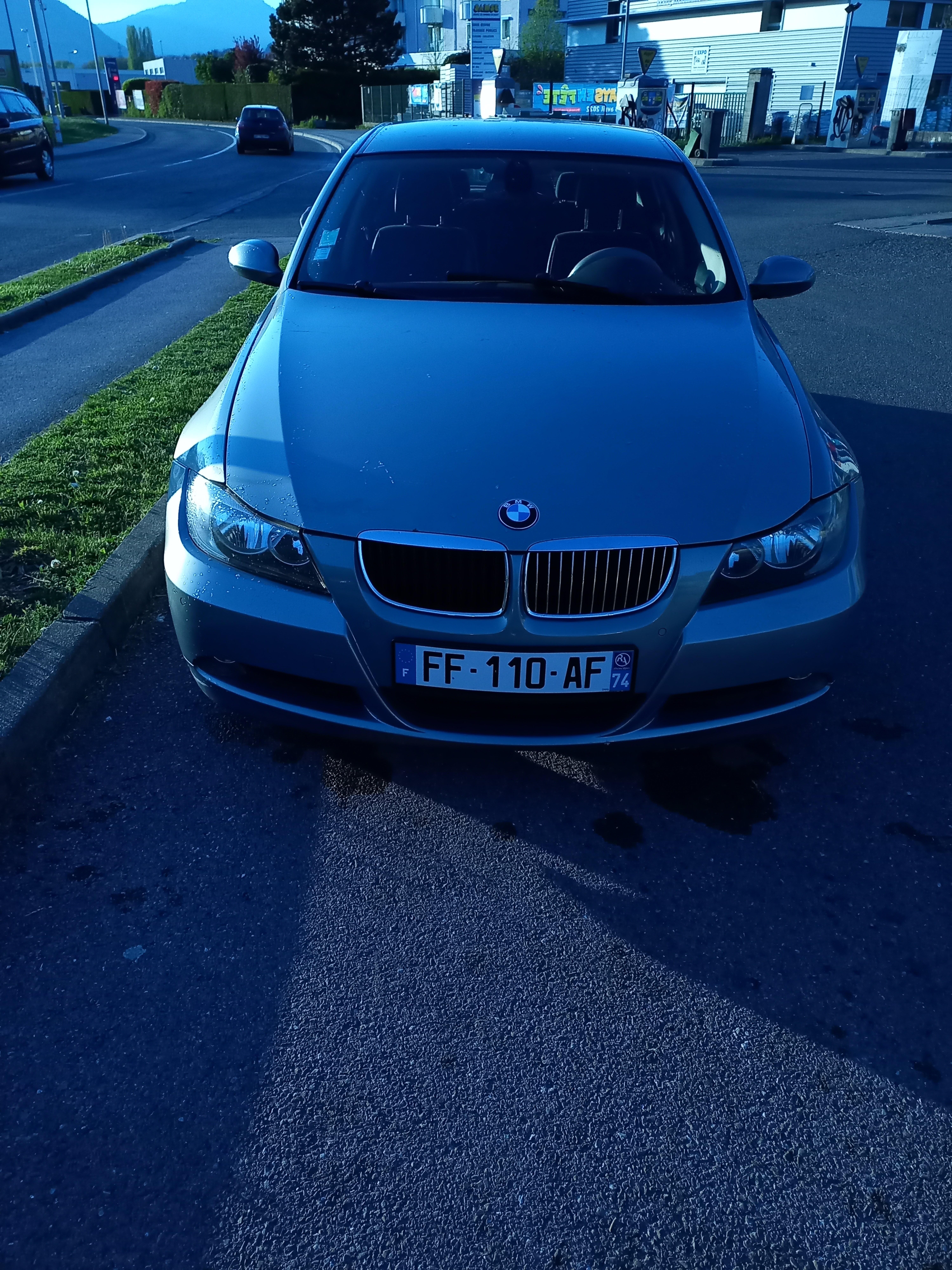 Voiture BMW 320 Serie 3