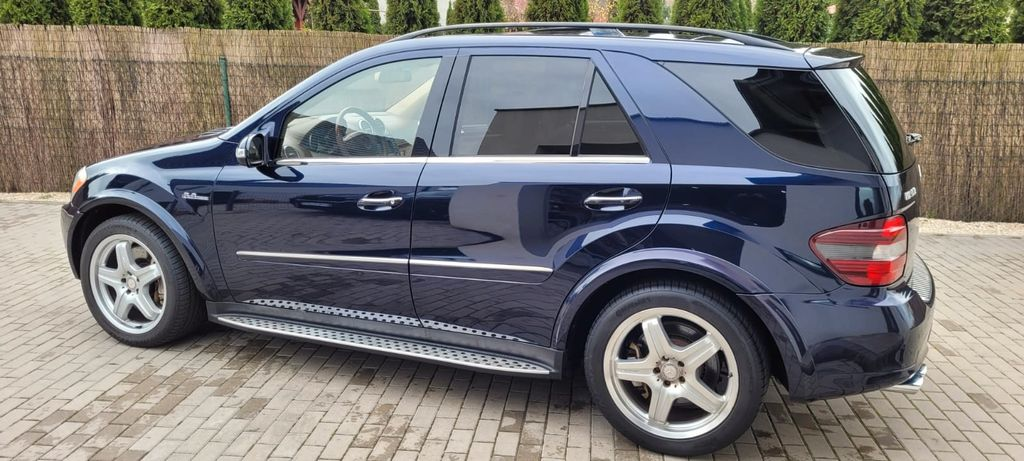Mercedes-Benz ML 63 AMG 4Matic 7G-TRONIC