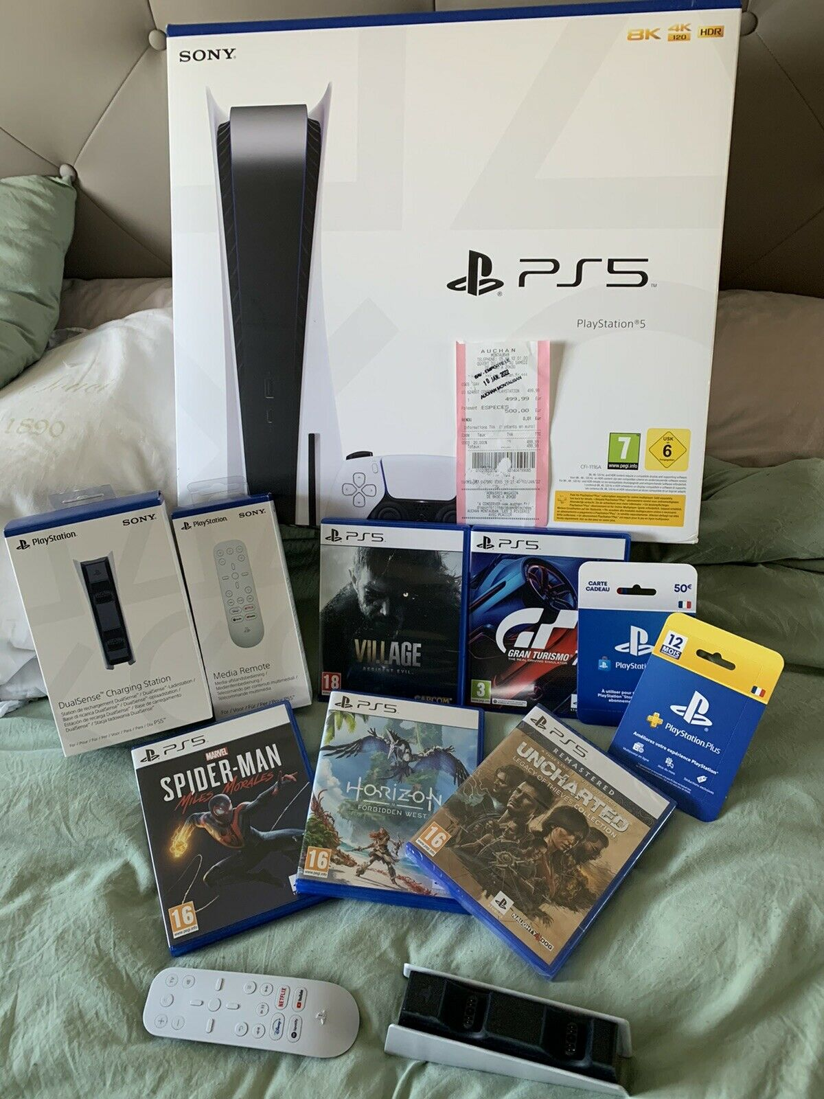 Super pack Ps5 Standard + Jeux + Cartes Psn + Accessoires - Miniature 4