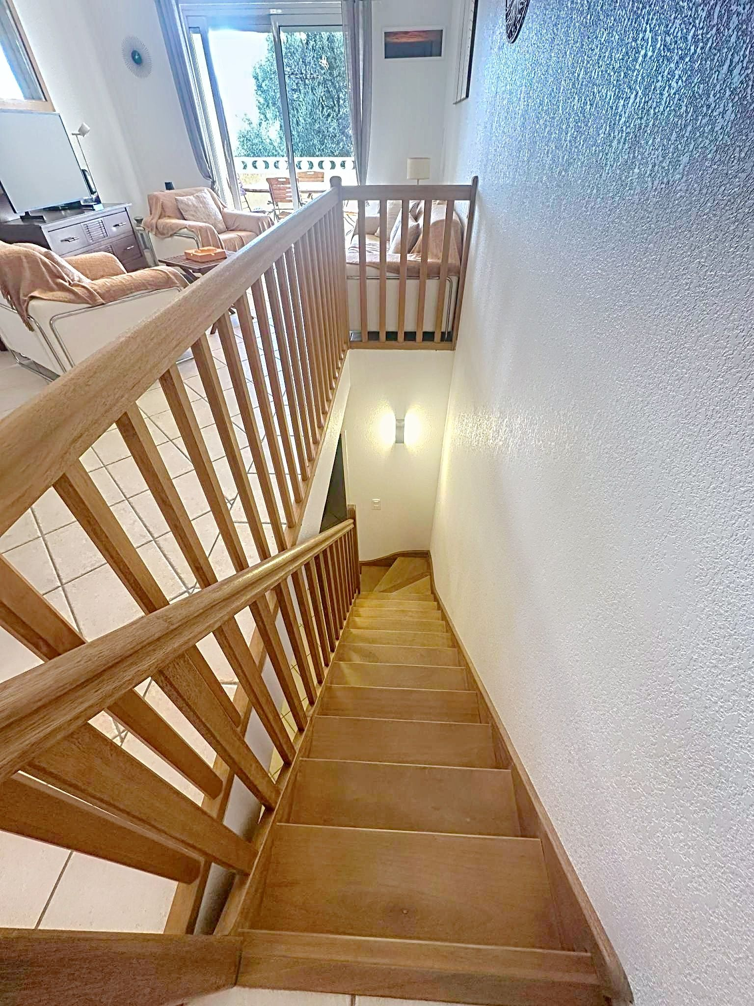 Nouveauté ! Magnifique T3 en duplex dans un quartier calme à Lumio L15 - Miniature 10