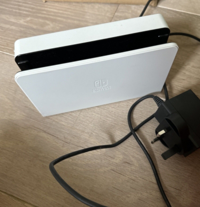 Nintendo Switch - Miniature 2