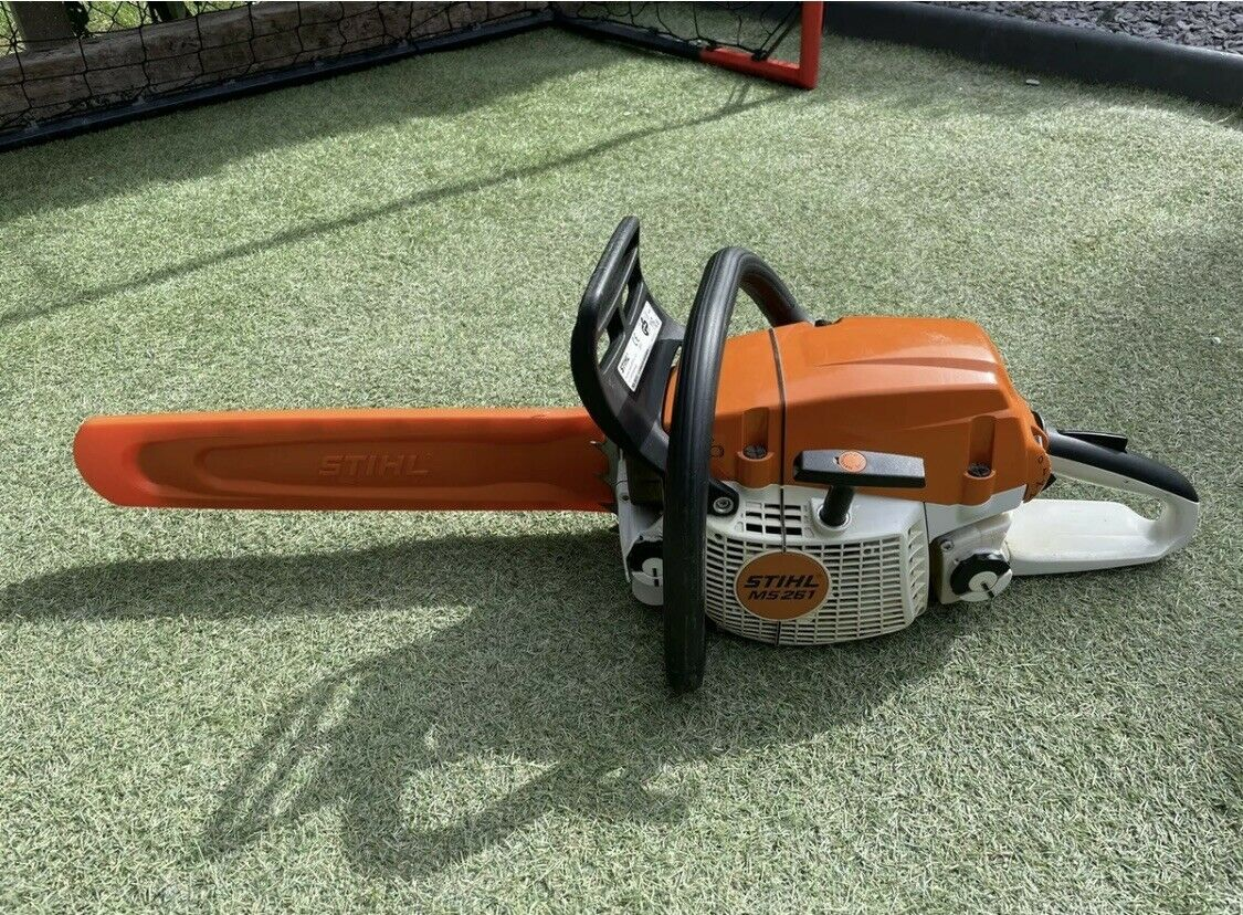 Scie à chaîne à essence à deux temps Stihl ms261c 16" barre et chaîne légèrement utilisée 2011
