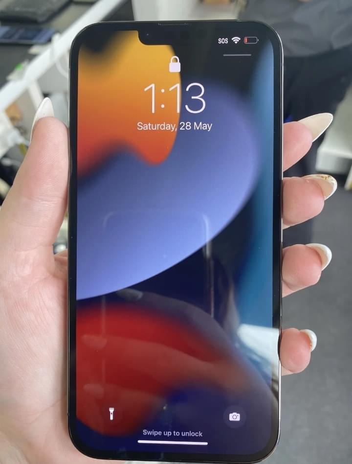 Iphone 13 pro max originale état 10/10 - Miniature 3