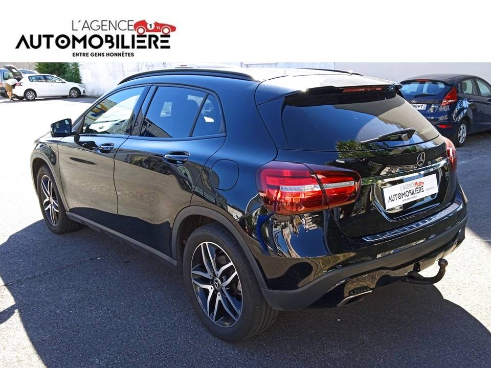 Mercedes GLA250