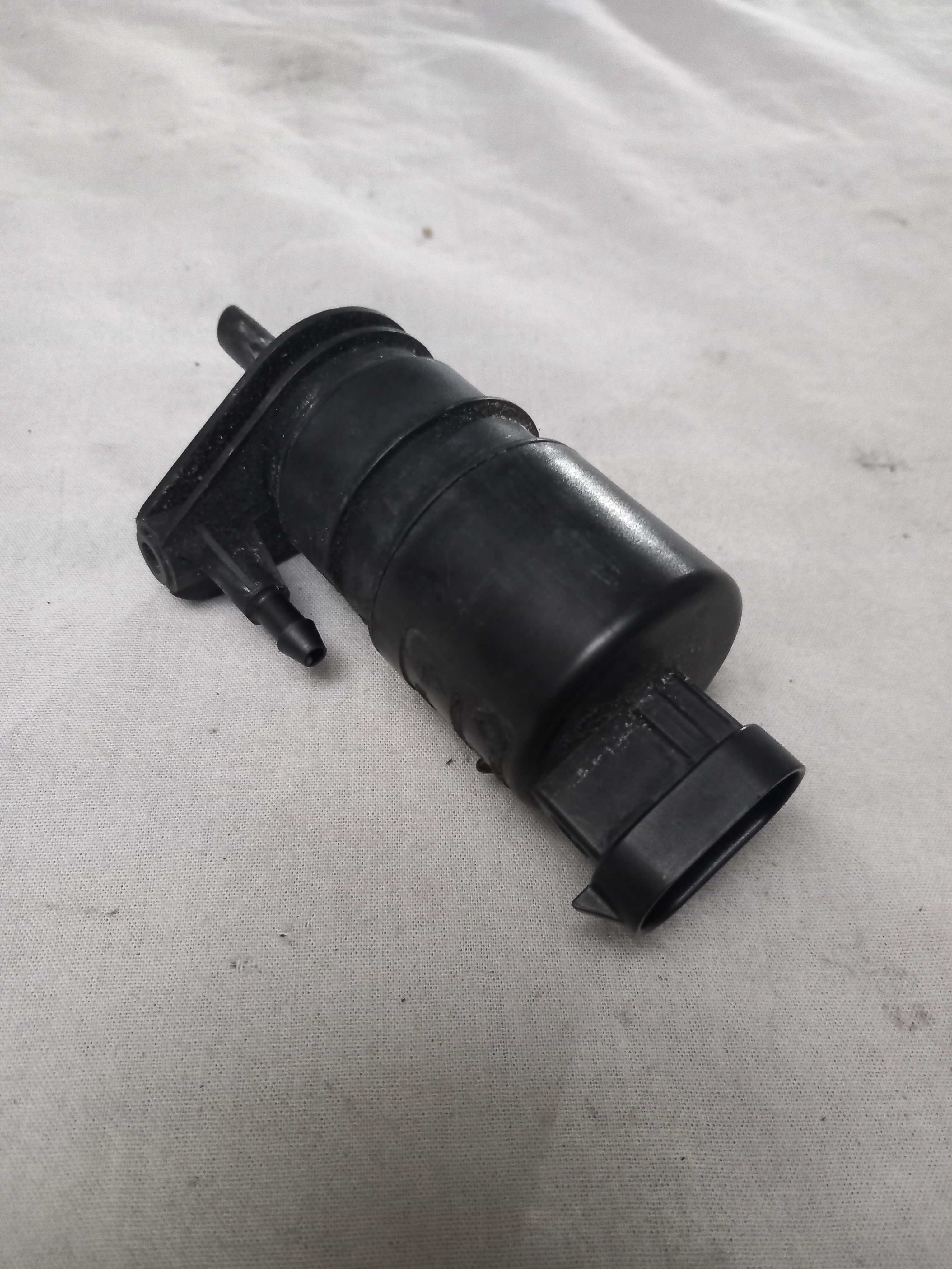 Pompe de liquide lave-glace Renault Clio 1990-1999
