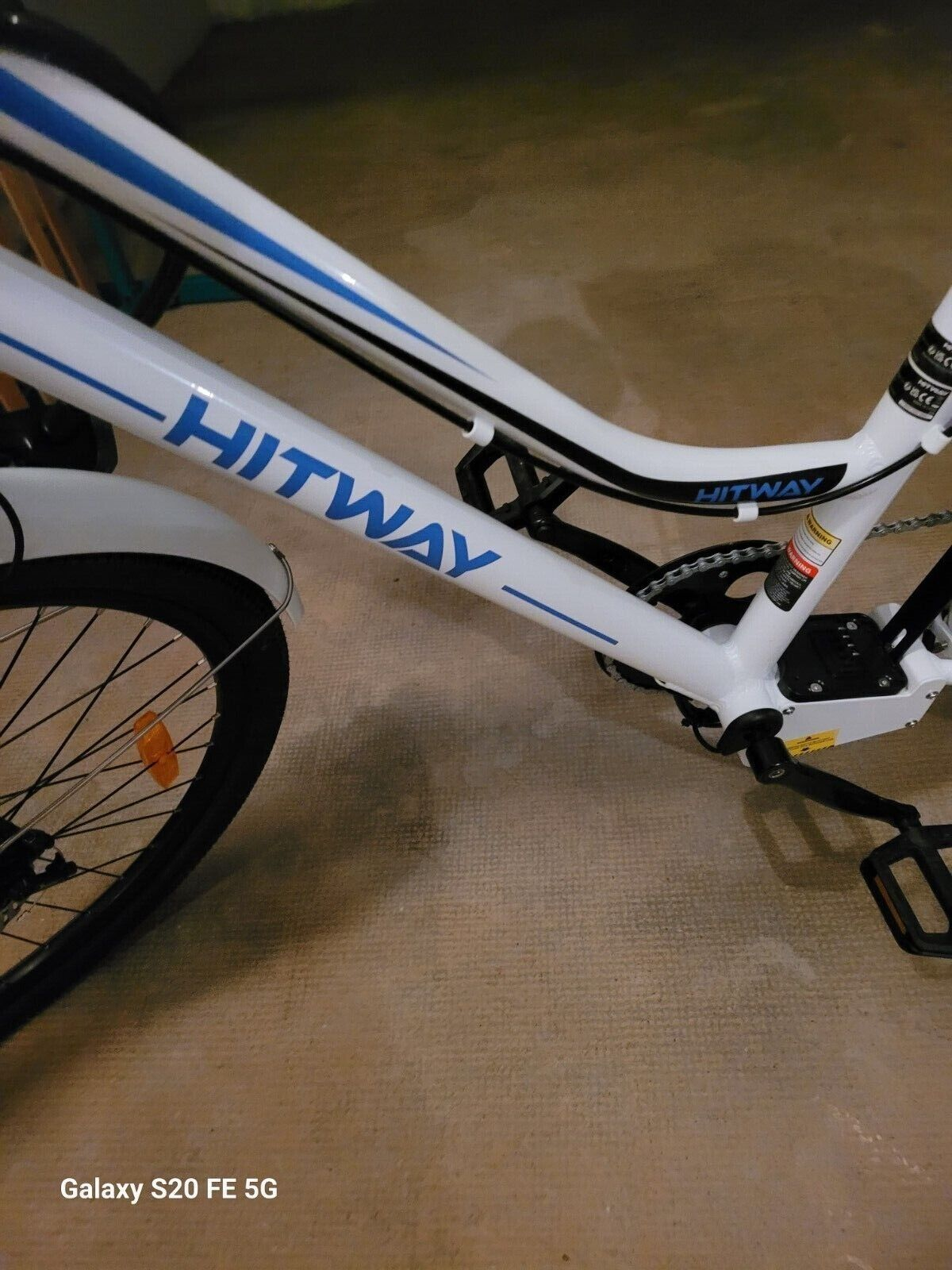 VTT HITWAY NEUF 26 .