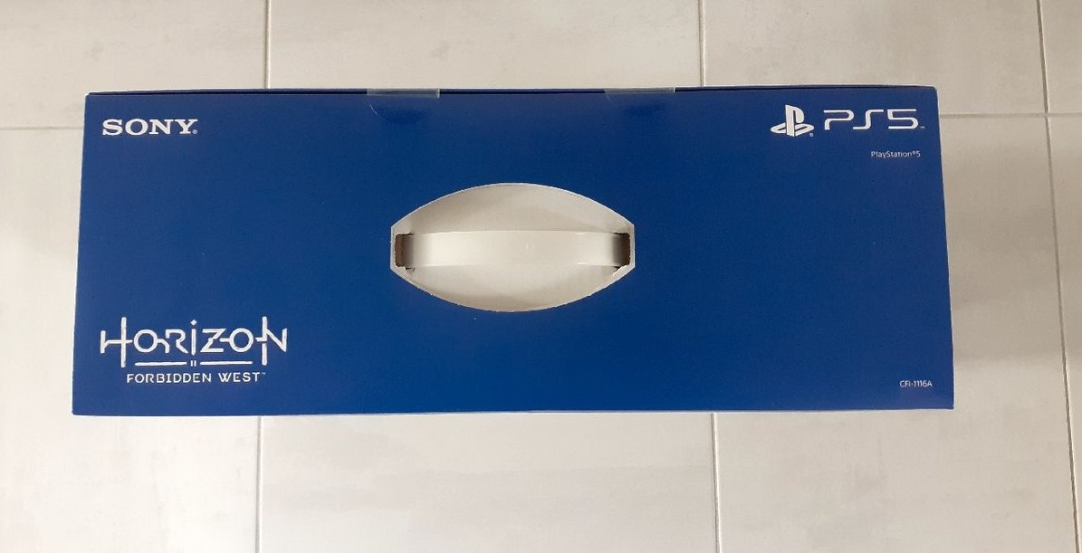 Console Playstation 5 neuve et scellé - Miniature 2