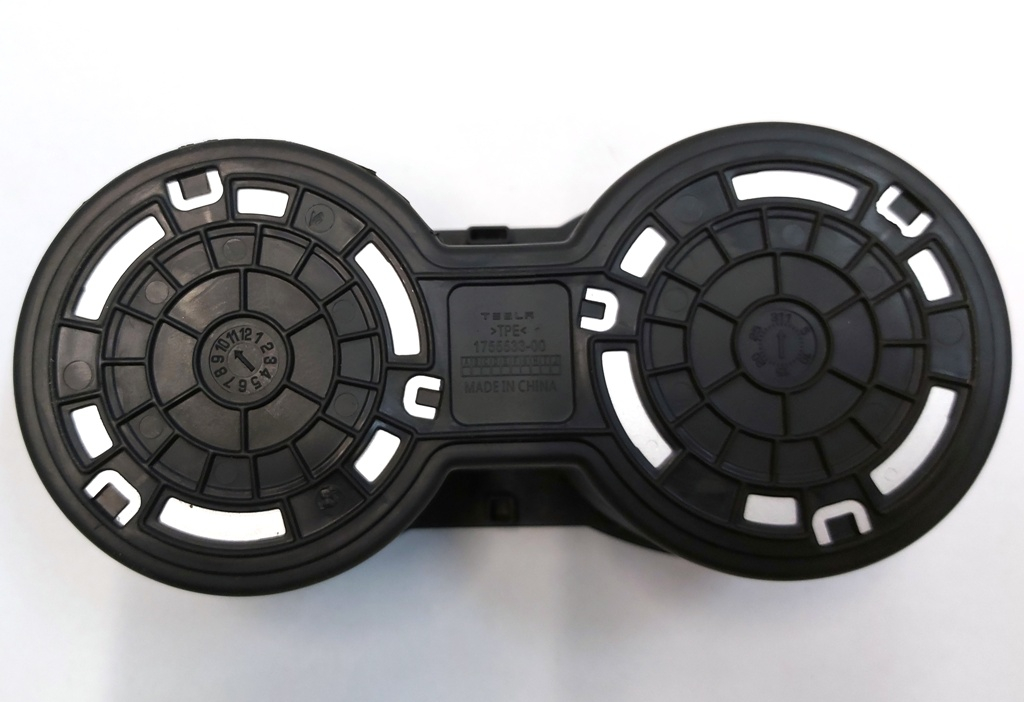 Porte-gobelet en caoutchouc console centrale Tesla modèle Y
1755533-00