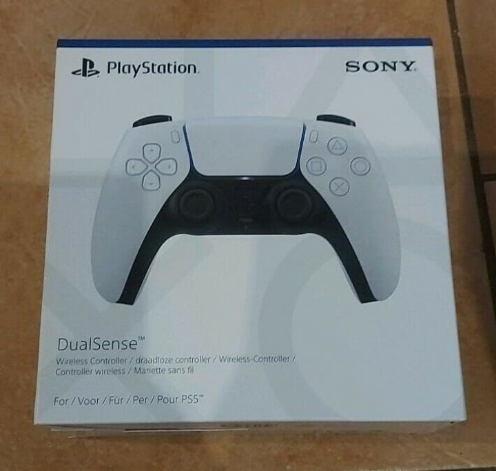 PLAY STATION FIVE (PS5 SONY) - Miniature 5